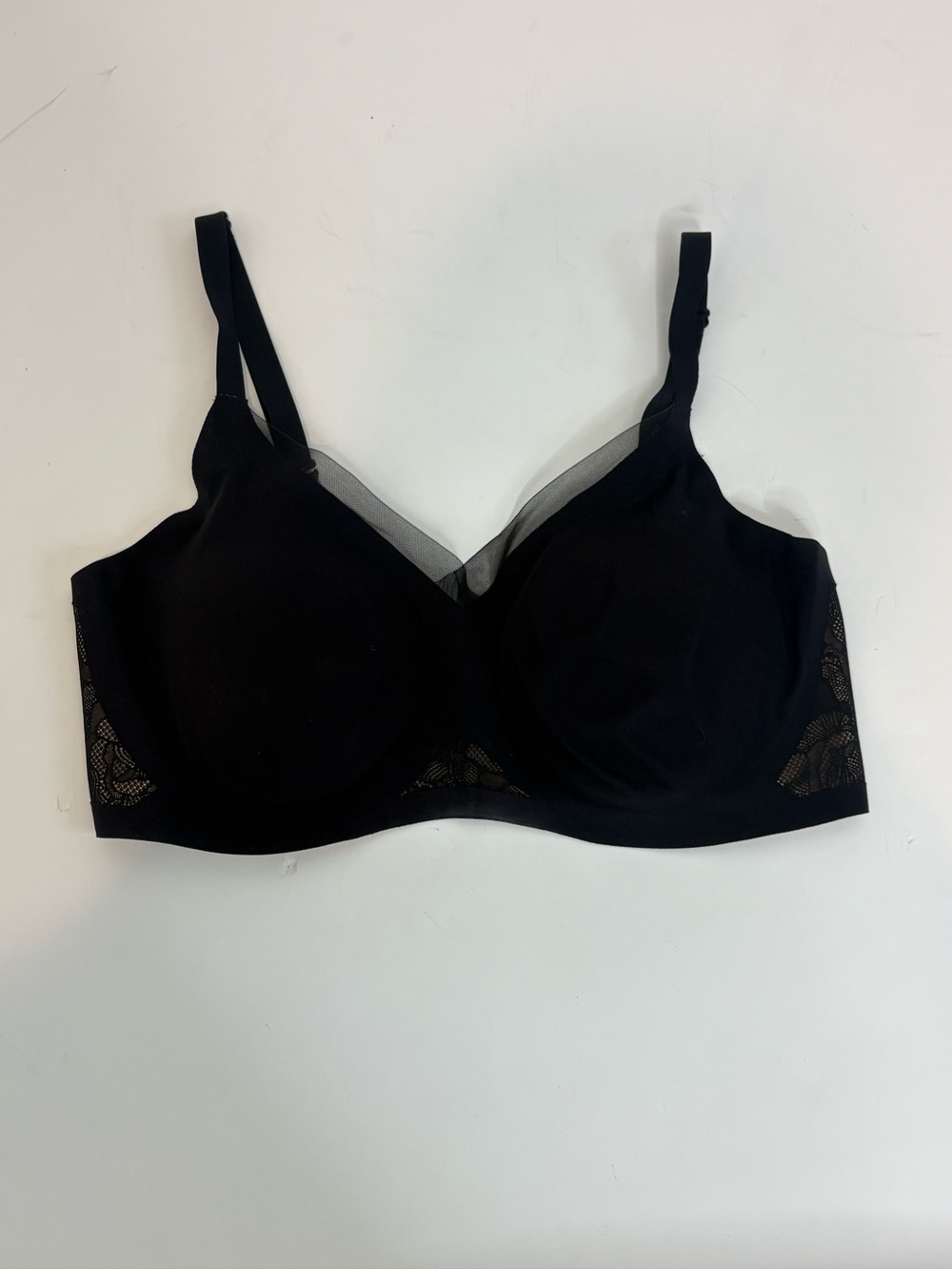 Honeylove Crossover Bra Black W Nude Interior Lace Detail Pads Included Wireless